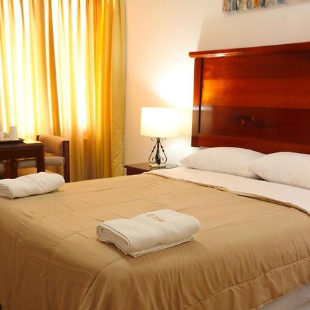Hostal El Candelabro Pisco Eksteriør billede